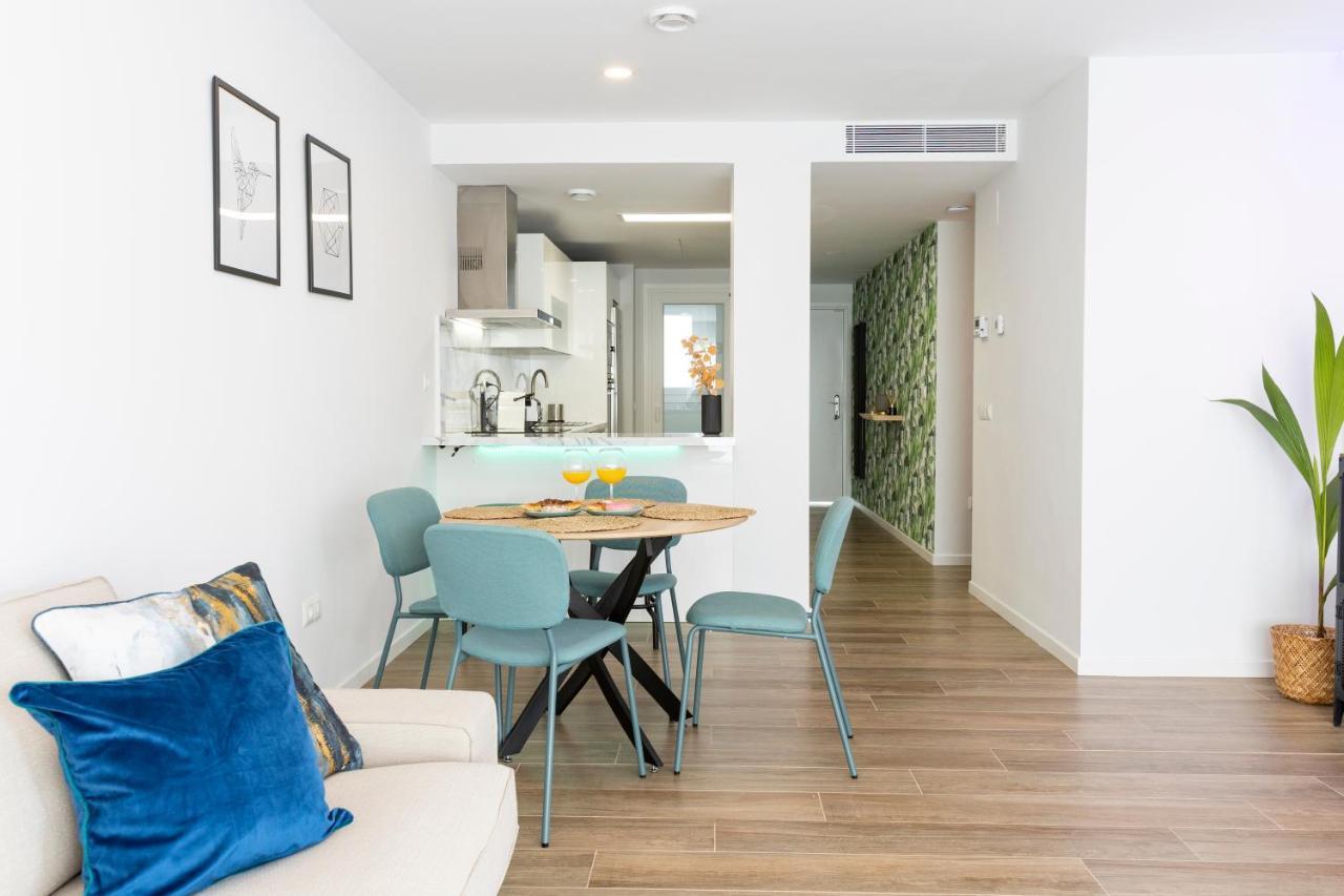 Fabuloso Apartamento Nuevo Con Parking Y Piscina Málaga Dış mekan fotoğraf