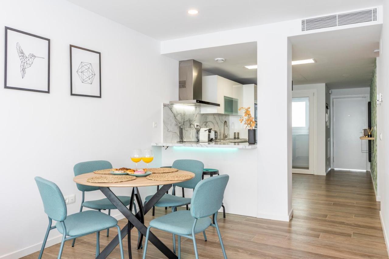 Fabuloso Apartamento Nuevo Con Parking Y Piscina Málaga Dış mekan fotoğraf
