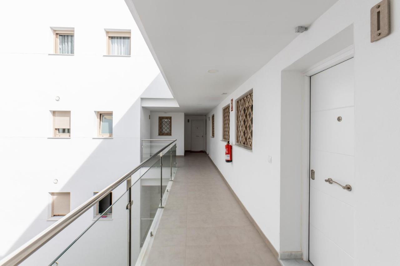 Fabuloso Apartamento Nuevo Con Parking Y Piscina Málaga Dış mekan fotoğraf