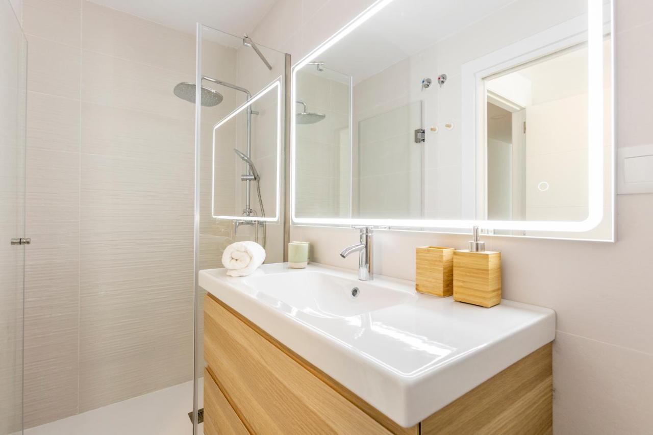 Fabuloso Apartamento Nuevo Con Parking Y Piscina Málaga Dış mekan fotoğraf